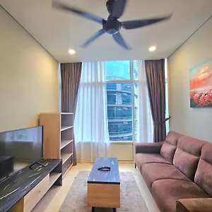  Apartment Sky Suites Klcc By Welt